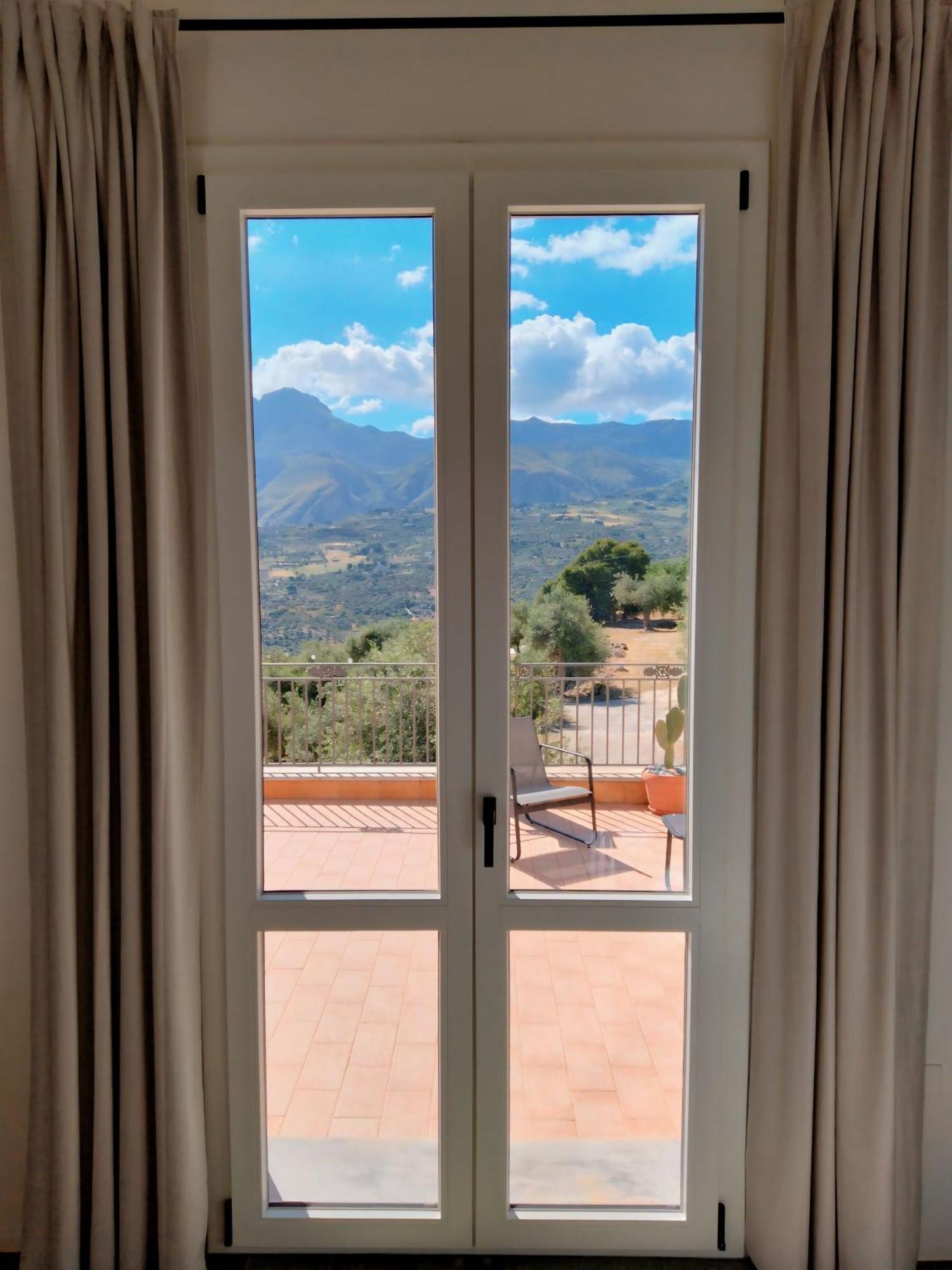 Villa Bona Termini Imerese Exteriör bild