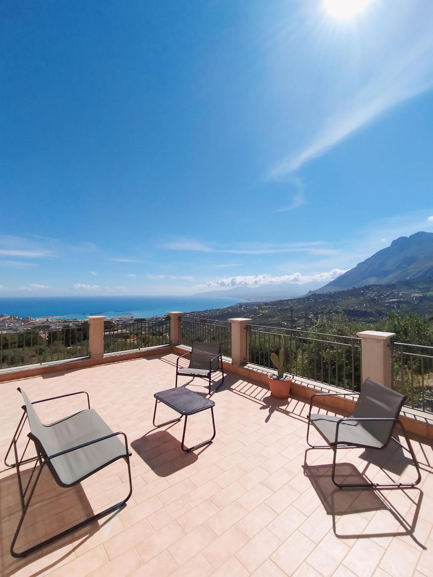 Villa Bona Termini Imerese Exteriör bild